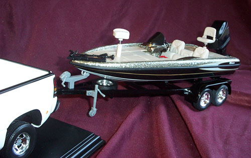 Triton Bass Boat and Trailer - Silver (Ertl) 1/18 diecast car scale model
