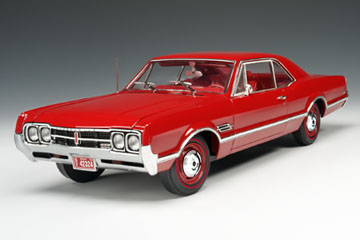 1966 Olds 4-4-2 W-30 - Target Red (Highway 61) 1/18