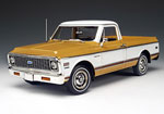 1972 Chevy Cheyenne C10 Shortbox - Ochre & White (Highway 61) 1/18