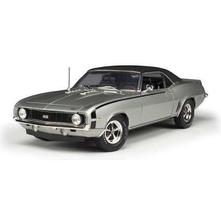 1969 Chevy Camaro SS396 - Cortez Silver (Highway 61) 1/18