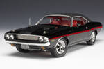 1970 Dodge Challenger R/T - Black (Highway 61) 1/18