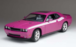 Dodge Challenger R/T Classic - Furious Fuchsia (Highway 61) 1/18