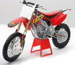 Honda CRF250R Geico Powersports Race Bike (NewRay) 1/12