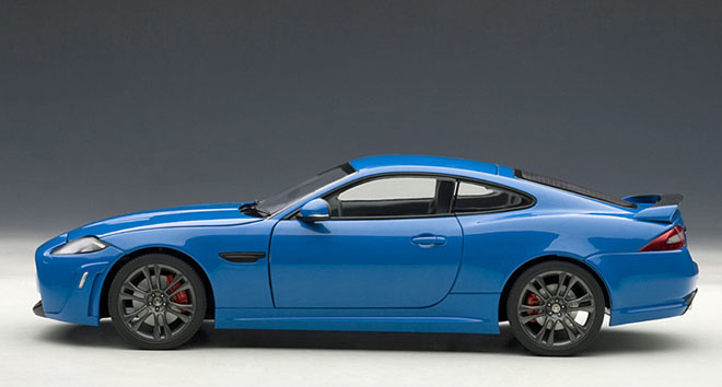 Jaguar XKR-S (French Racing Blue) 1/18 73641