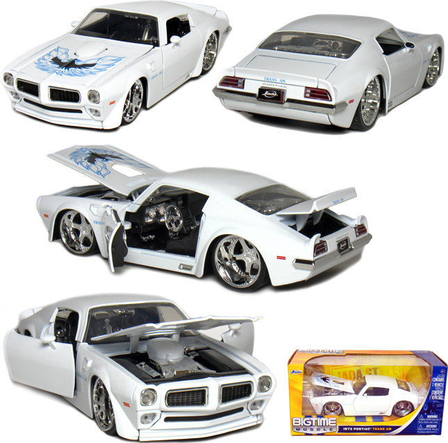 1972 Pontiac Trans Am - White (DUB City) 1/24