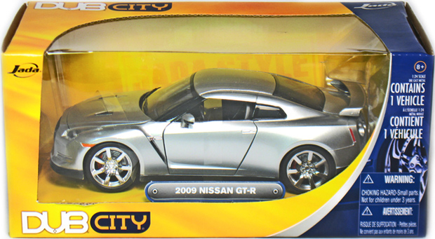 Nissan GT-R - Candy Silver (DUB City) 1/24