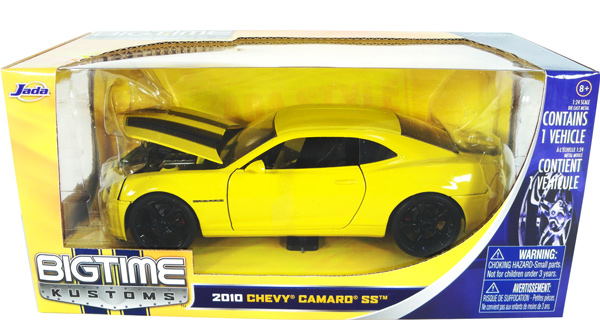 Chevy Camaro SS - Yellow w/ Black Stripes (DUB City) 1/24