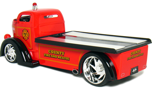 1947 Ford COE Fire Truck (DUB City HEAT) 1/24