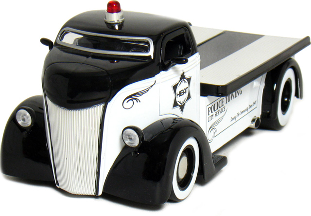 1947 Ford COE Police Tow Truck (DUB City HEAT) 1/24