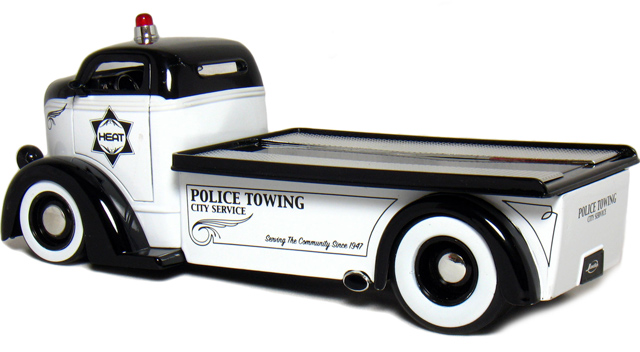 1947 Ford COE Police Tow Truck (DUB City HEAT) 1/24