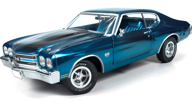 1970 Chevy Chevelle SS396 - Le Mans Blue Chrome (Ertl American Muscle) 1/18